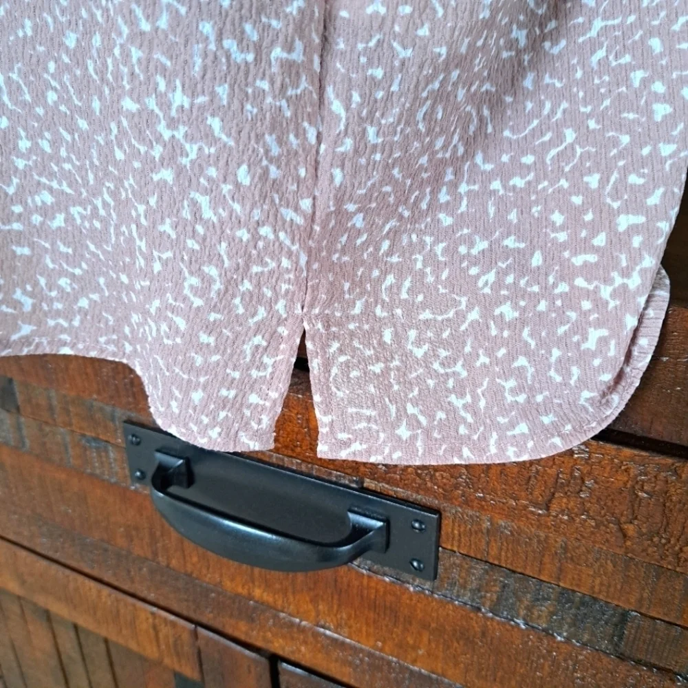 Reitmans Short Sleeve Blouse XL Dusty Pink and White Print Gathered Crew Neck - Picture 9 of 15